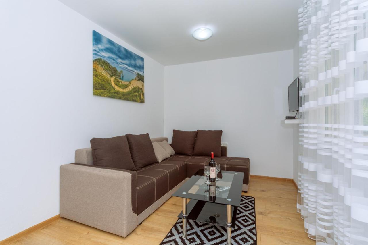 Apartments Econature Вирпазар Екстериор снимка