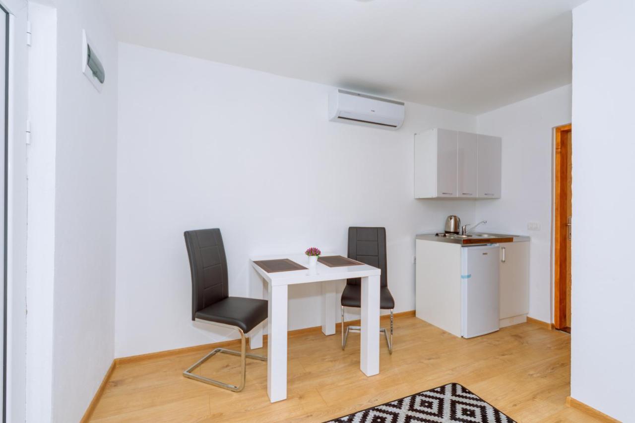 Apartments Econature Вирпазар Екстериор снимка